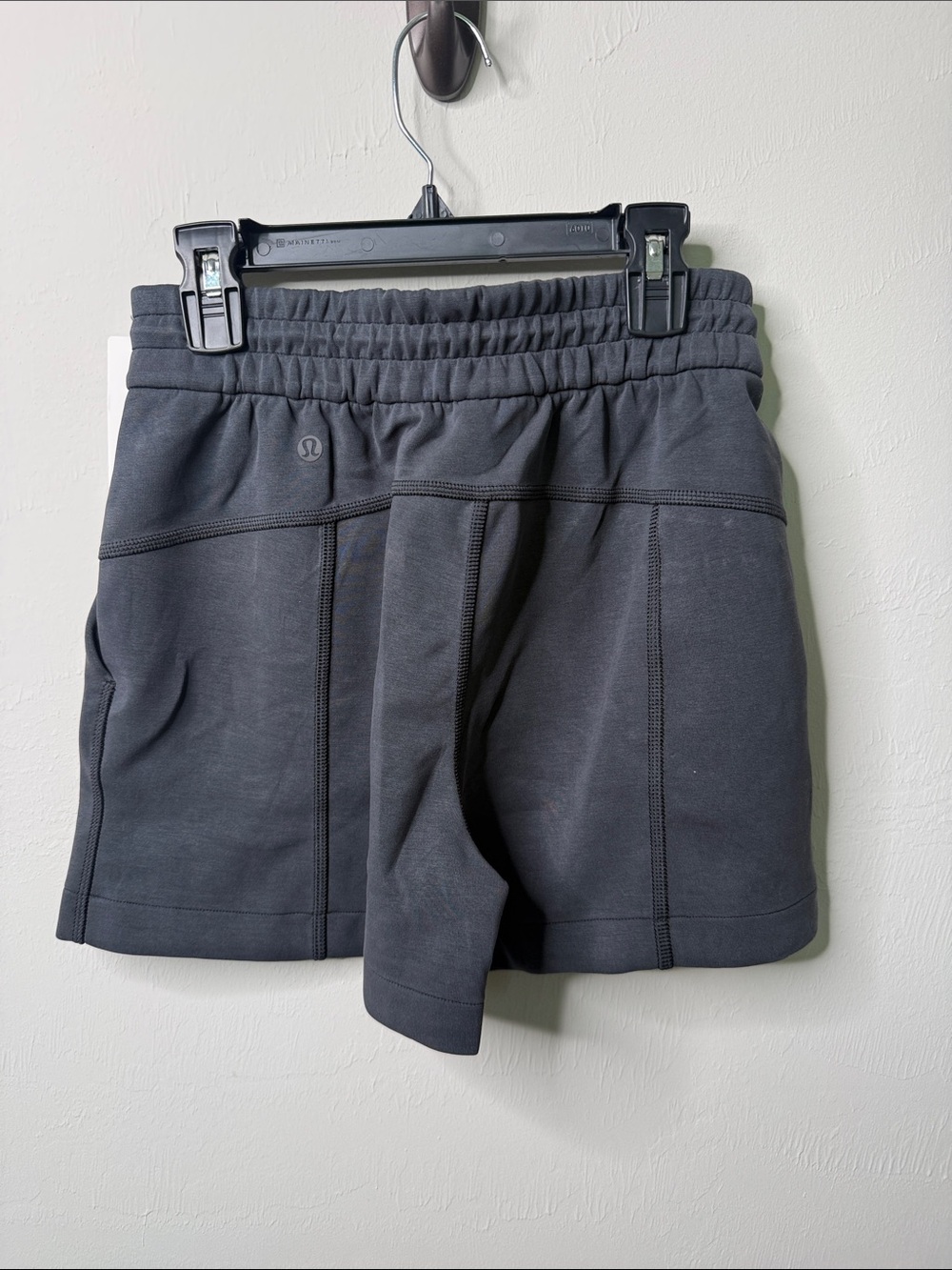 Lululemon Softstreme HR Short 4” - Picture 2 of 4